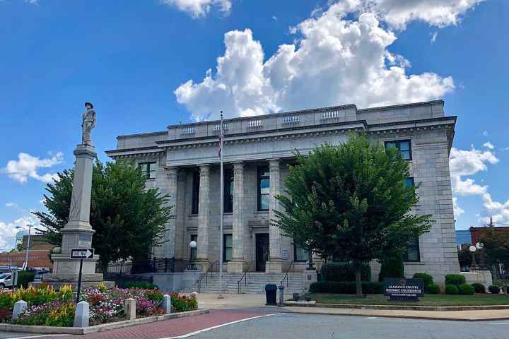 Alamance Colunty courthouse